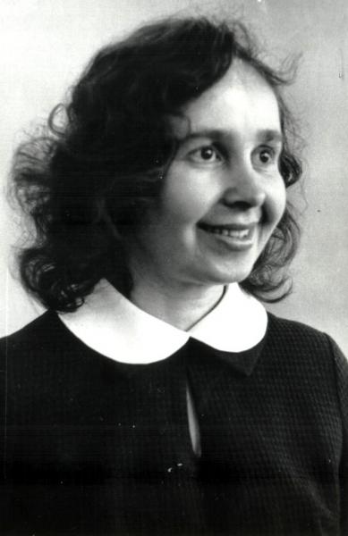Такой пришла на работу в библиотеку Н. М. Ткачева, 1972 год Такой пришла на работу в библиотеку Н. М. Ткачева, 1972 год